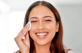 How Do You Pick the Right Makeup for Your Skin Type?